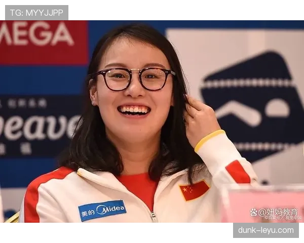 傅园慧这日常，居然比泳池边还疯狂，真让人怀疑她是不是开了第二个账号！