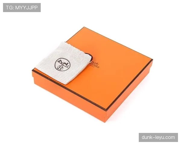 陈艺文今天买了啥奢侈品？钱包都快哭了吧！